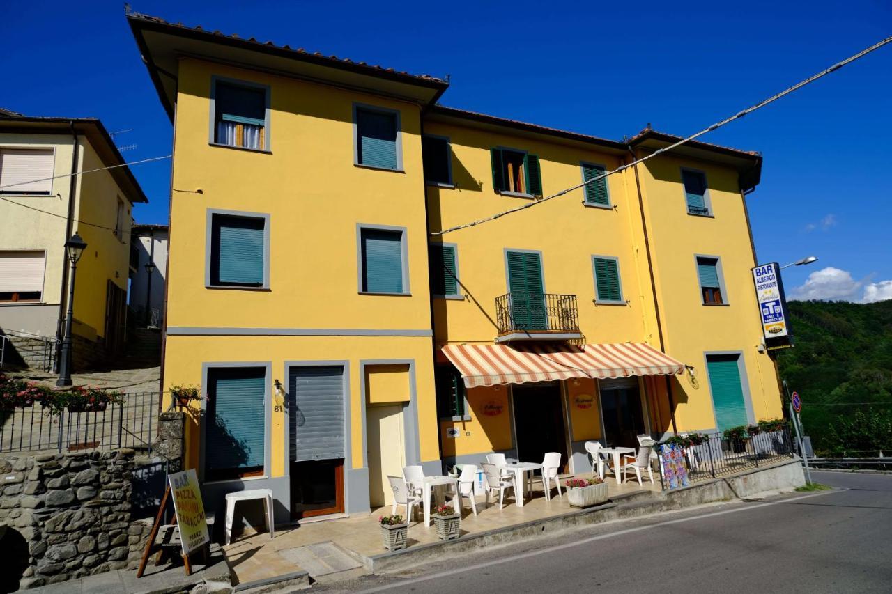Amelia Hotel Momigno Exterior foto